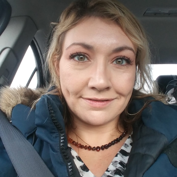 Meet your Posher, Shannon - Picture 1 of 1